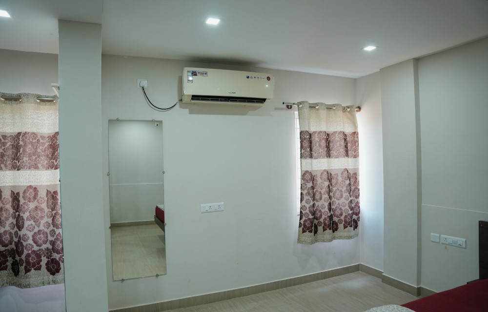 Hotel Jaganmatha Kollur